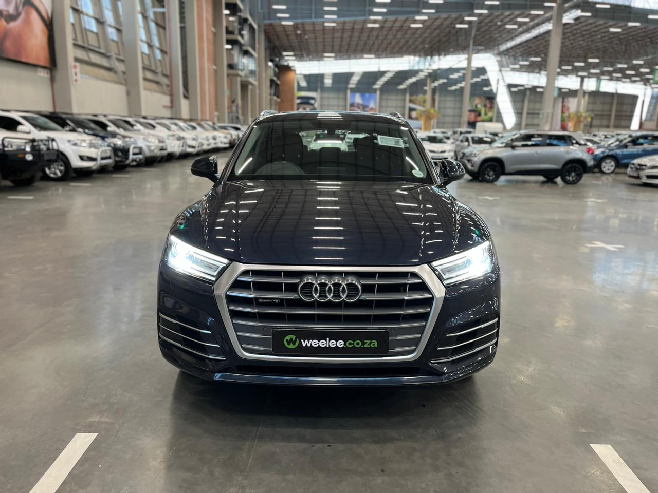 Für Audi Q5 Schwarz Glanz Car Schriftzug Badge Kofferraum