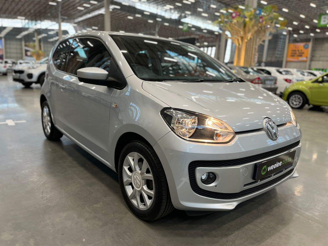 Used 2016 Volkswagen Move Up! 1.0 3Dr for sale in Kempton