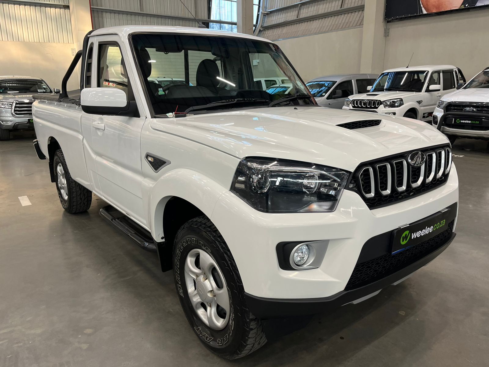 MAHINDRA PIK UP PIK UP 2.2 mHAWK S6 REFRESH P/U S/C