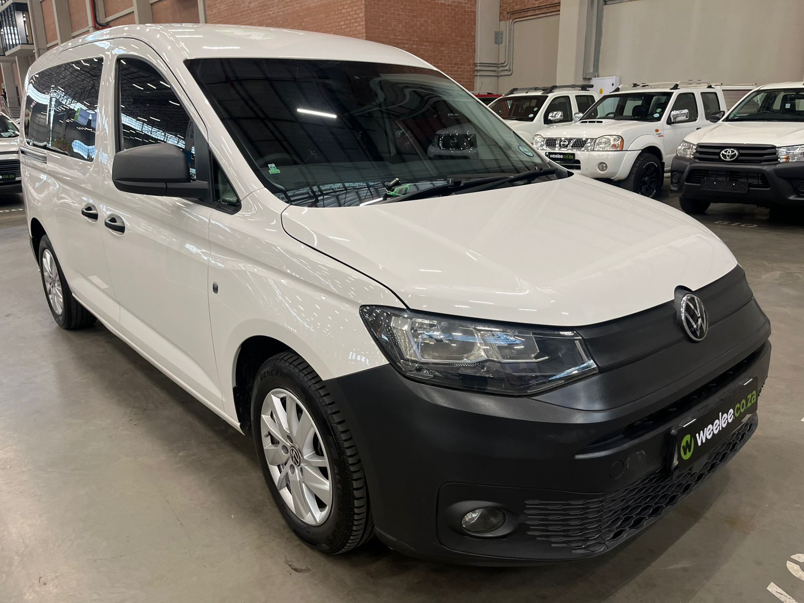 VOLKSWAGEN CADDY CADDY MAXI KOMBI 2.0 TDi