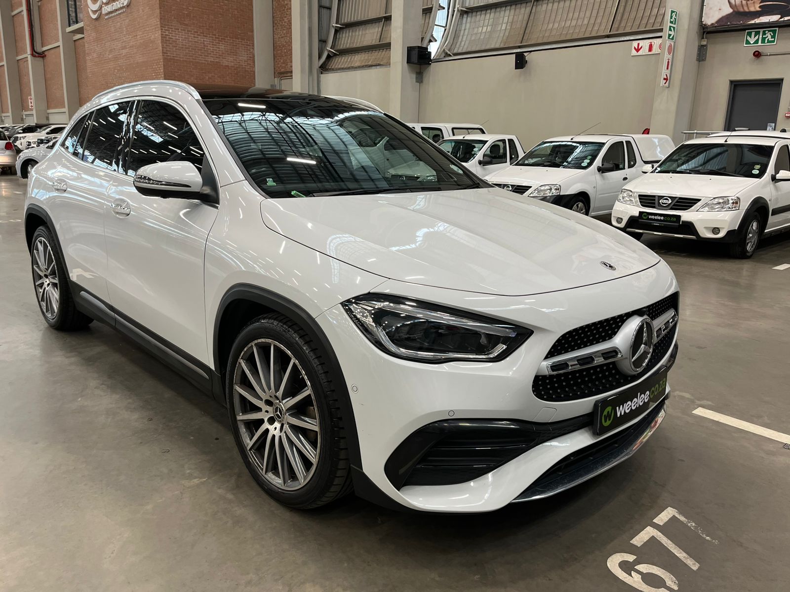 MERCEDES-BENZ GLA GLA 200 PROGRESSIVE A/T