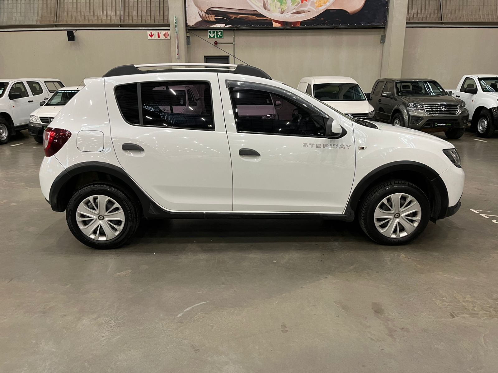 RENAULT SANDERO SANDERO 900T STEPWAY