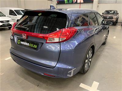 2015 HONDA CIVIC TOURER 1.8 EXECUTIVE