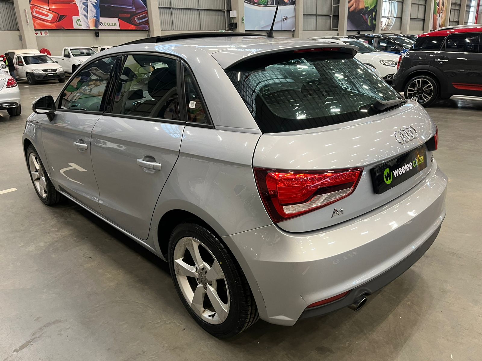 AUDI A1 A1 SPORTBACK 1.0T FSI SE STRONIC (25 TFSi)