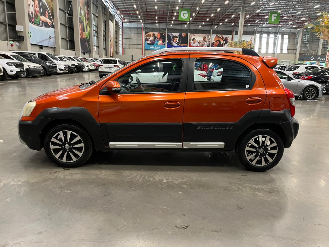 TOYOTA ETIOS ETIOS CROSS 1.5 Xs 5Dr
