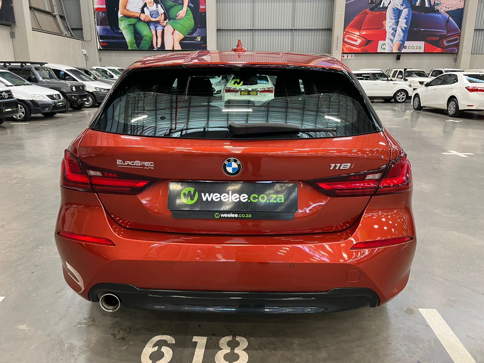 BMW 1 SERIES (F40) 118i SPORTLINE A/T (F40)