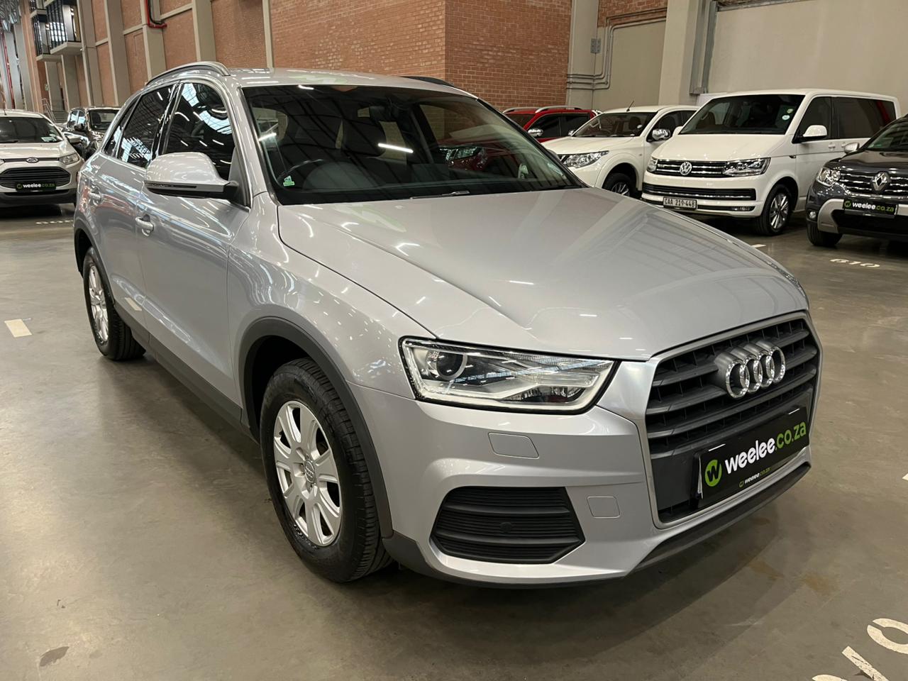 AUDI Q3 Q3 1.4T FSI STRONIC (110KW) (35 TFSI)