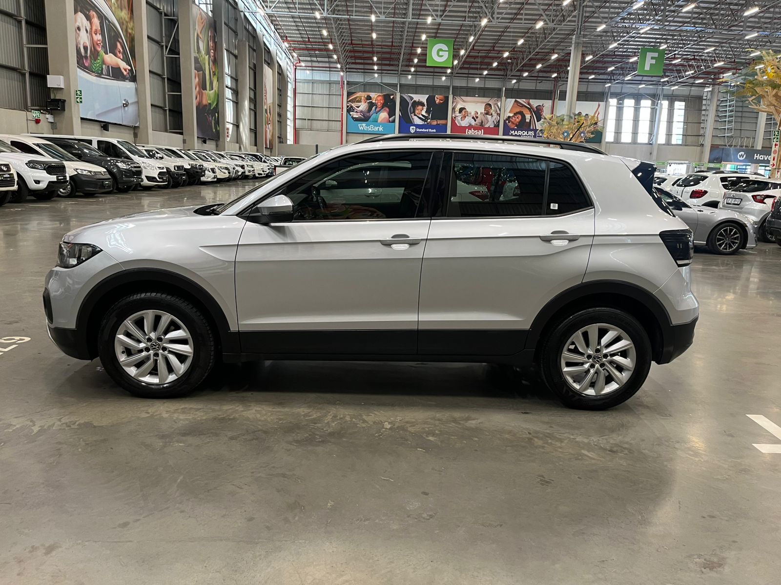 2021 Volkswagen T-Cross Comfortline | 100000 km | Auto Petrol 2021 Volkswagen T-Cross Comfortline | 100000 km | Auto Petrol