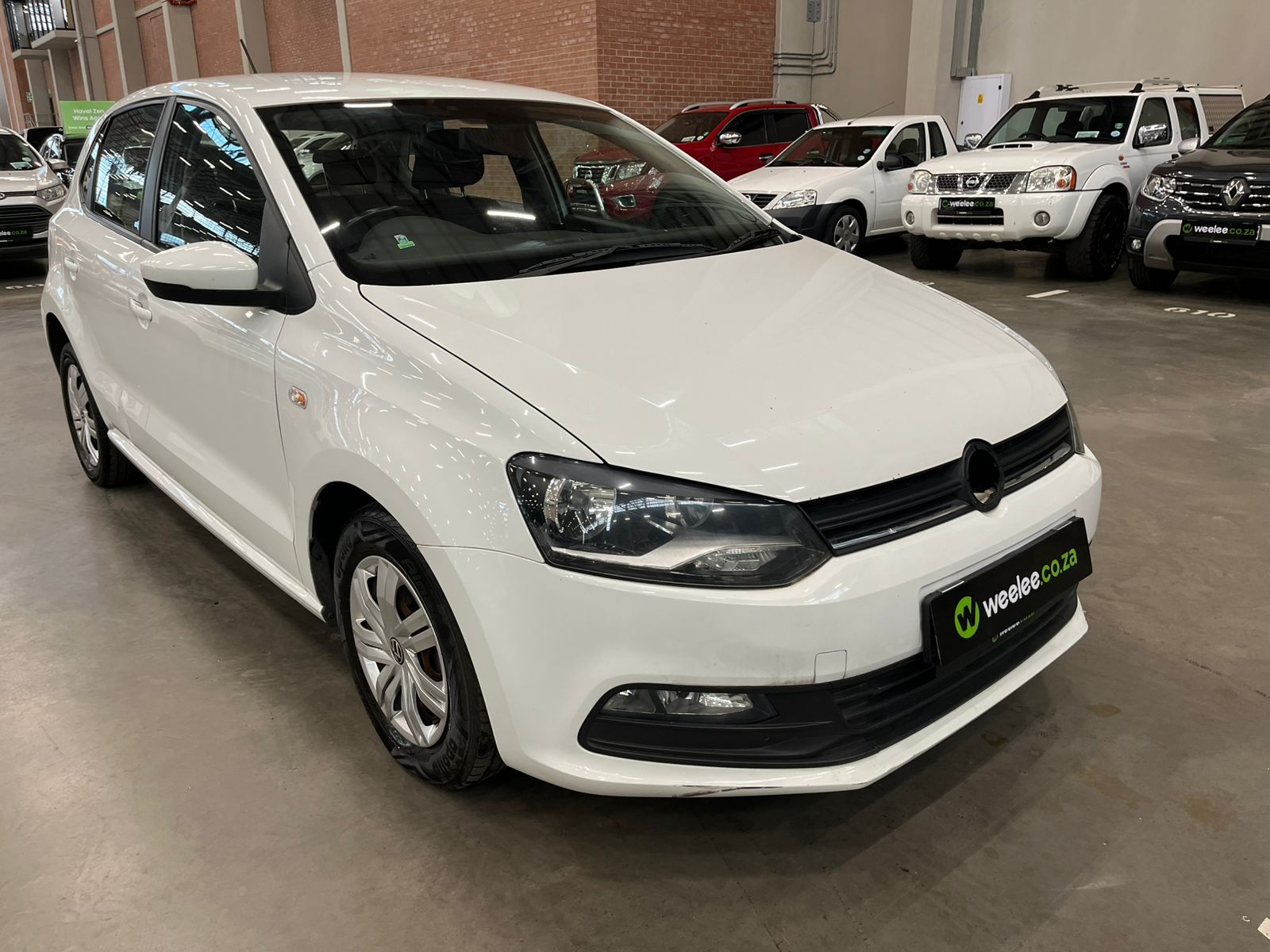 VOLKSWAGEN POLO VIVO POLO VIVO 1.6 HIGHLINE (5DR)