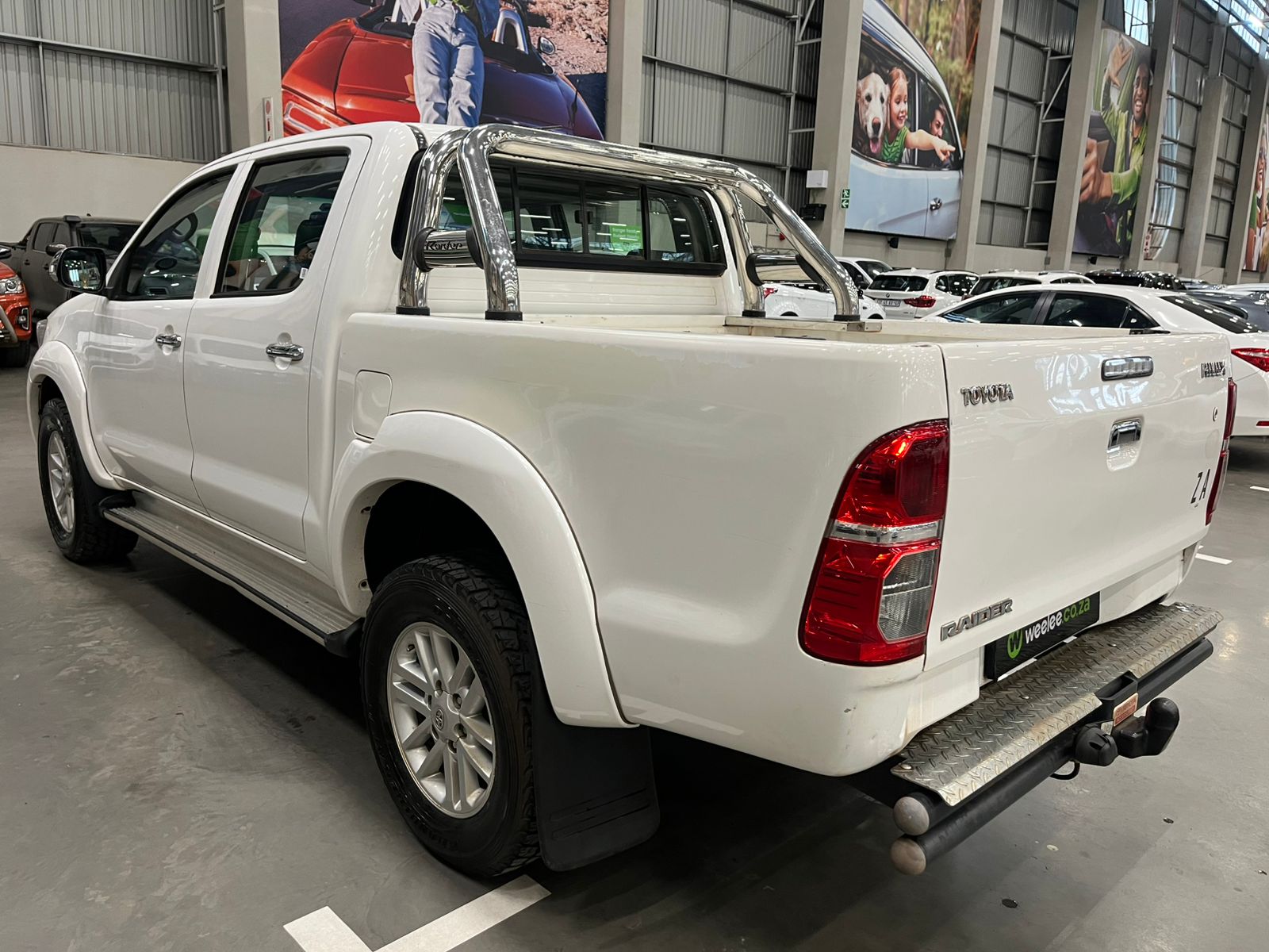 TOYOTA HI-LUX HILUX 2.5 D-4D VNT 106KW R/B P/U D/C