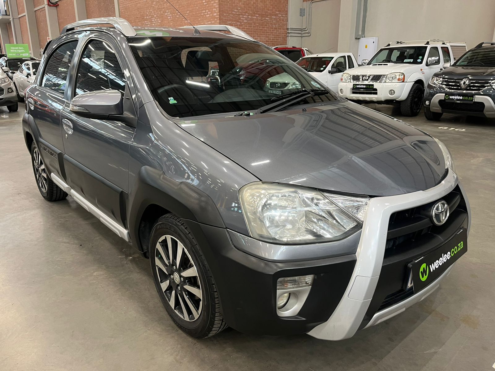 TOYOTA ETIOS ETIOS CROSS 1.5 Xs 5Dr