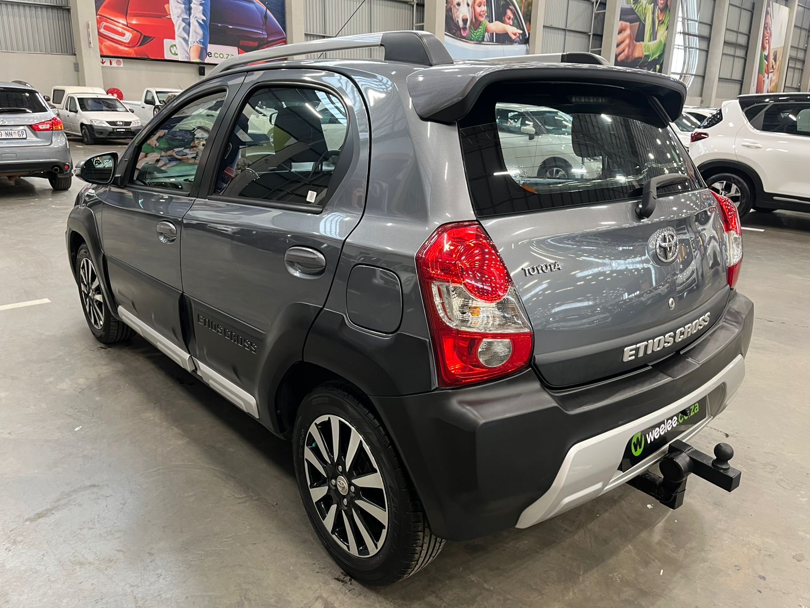 TOYOTA ETIOS ETIOS CROSS 1.5 Xs 5Dr