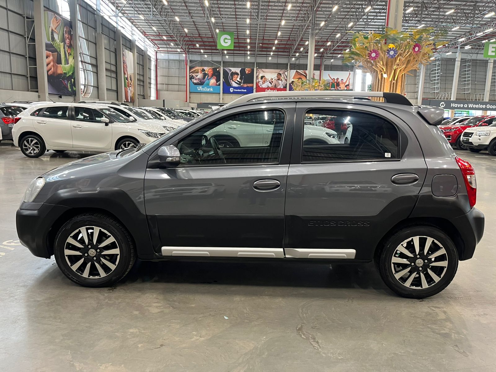 TOYOTA ETIOS ETIOS CROSS 1.5 Xs 5Dr