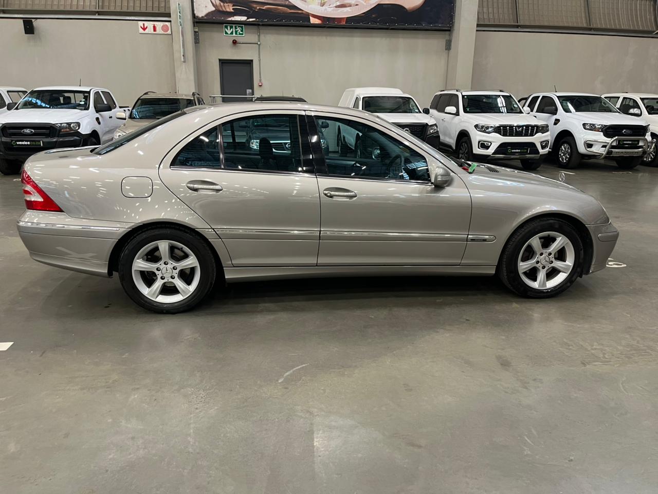 MERCEDES-BENZ C CLASS SEDAN C180K AVANTGARDE A/T
