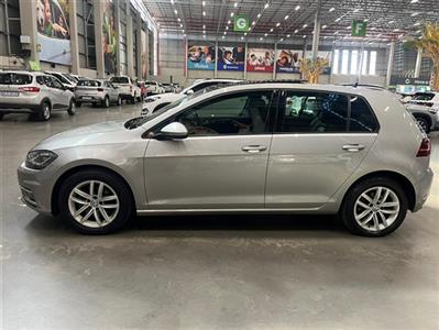 2020 VOLKSWAGEN GOLF VII 1.4 TSI COMFORTLINE DSG