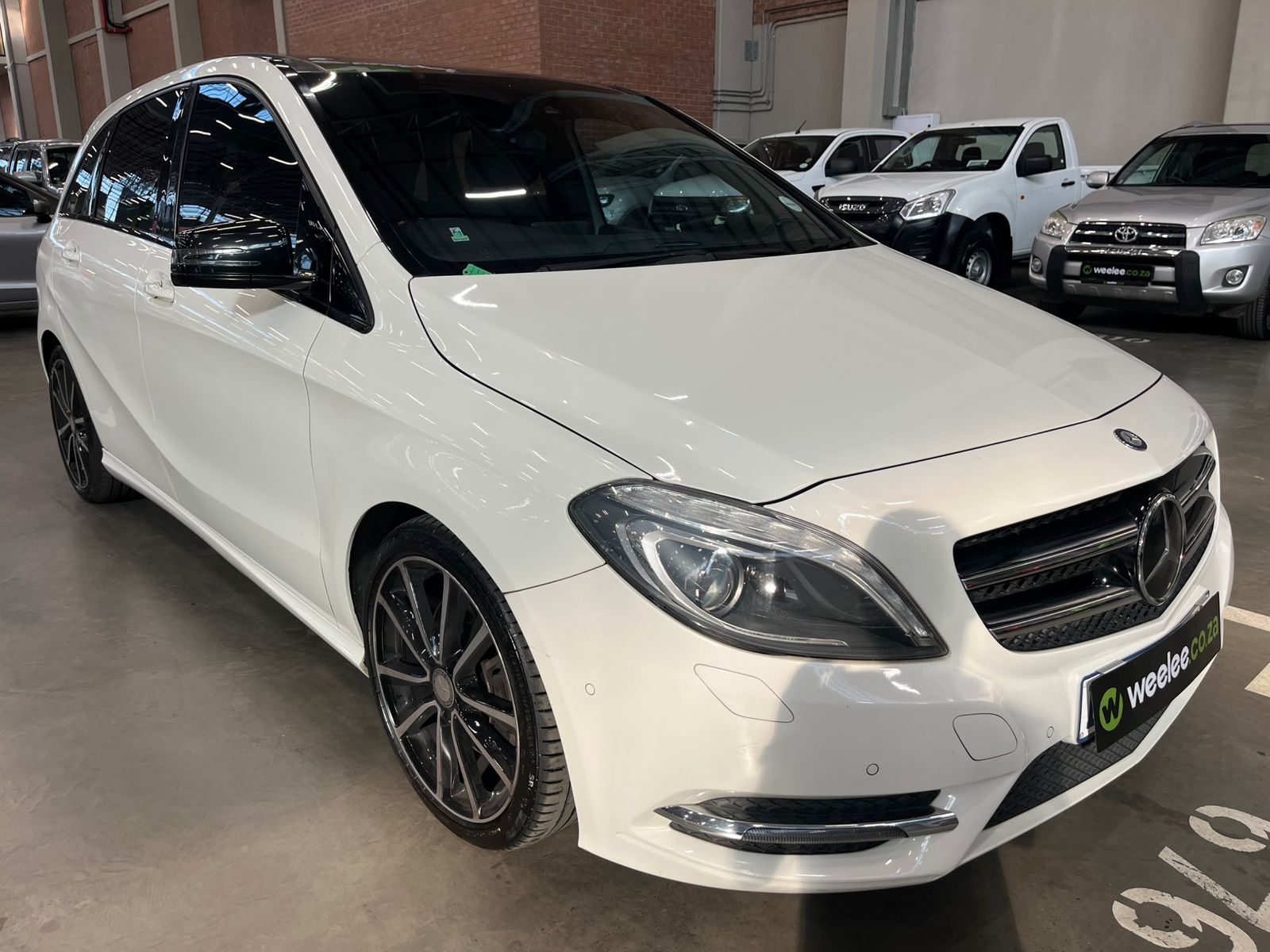 MERCEDES-BENZ B CLASS B 250 BE A/T