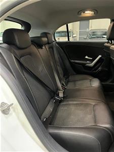 2018 MERCEDES-BENZ A 200 A/T