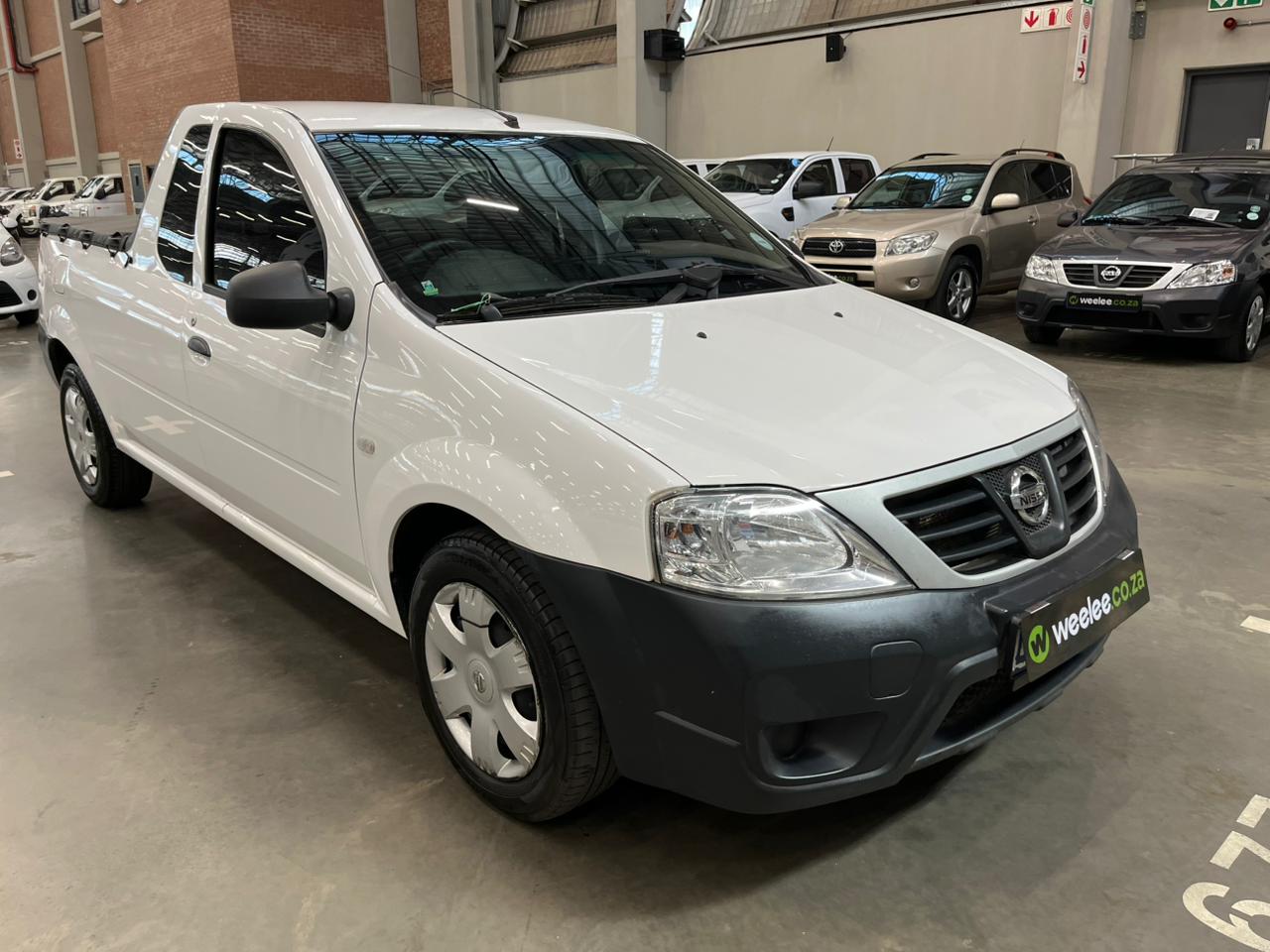 Np200 With Rims 2023 Nissan NP 200 NP200 1.6i Pack Q2FyTGlzdGluZzo2ODIwOTU R177500 ...