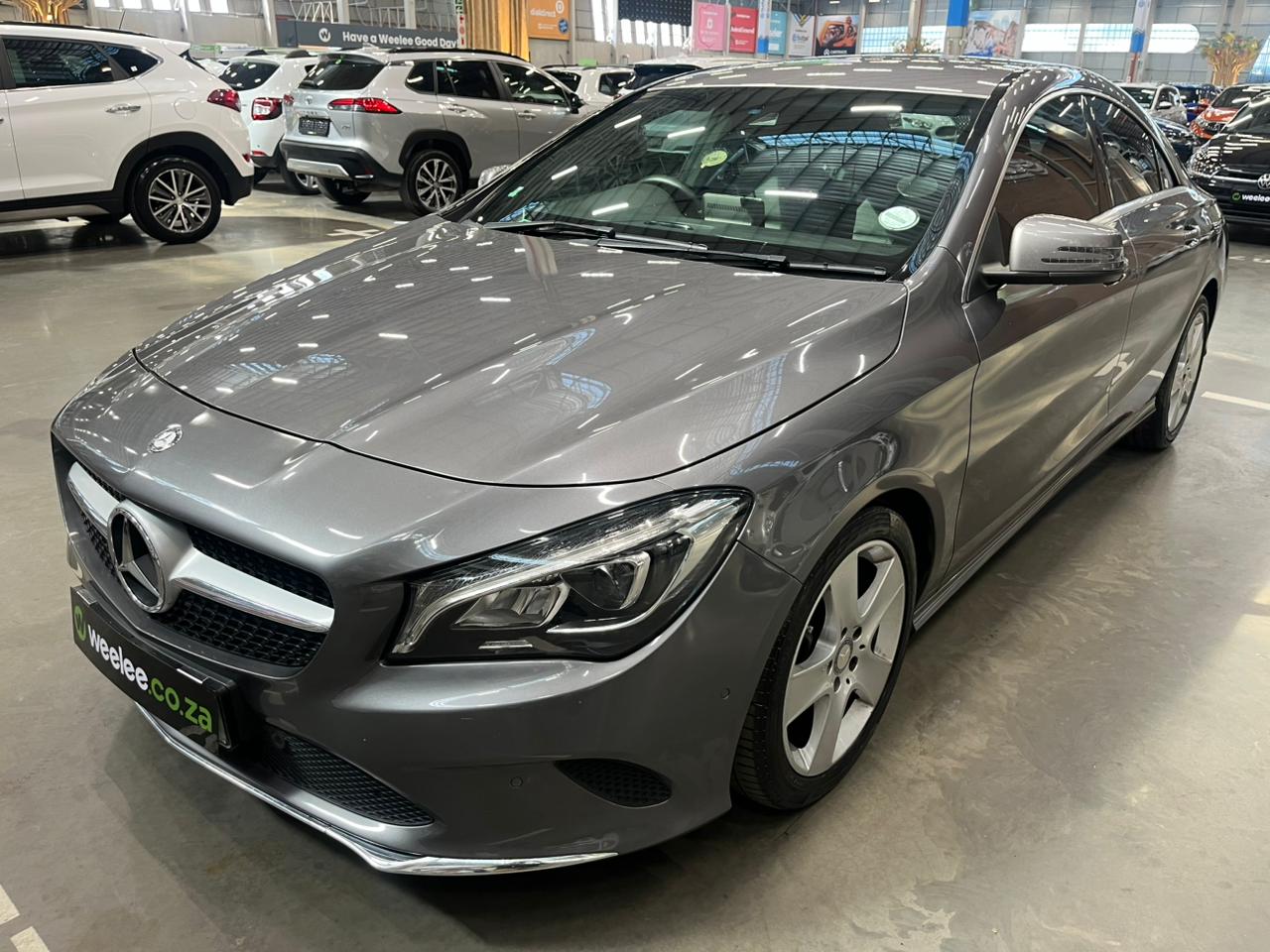 MERCEDES-BENZ CLA CLA200d URBAN A/T