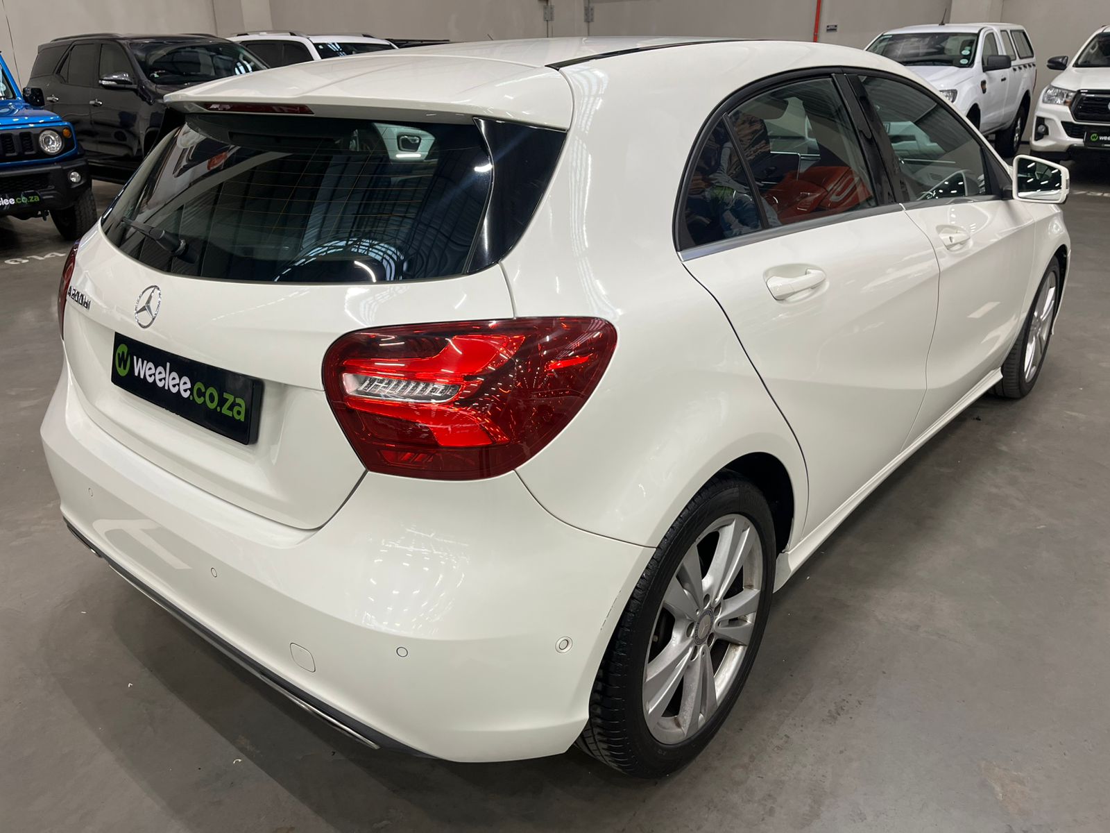 MERCEDES-BENZ A CLASS A 200d URBAN A/T