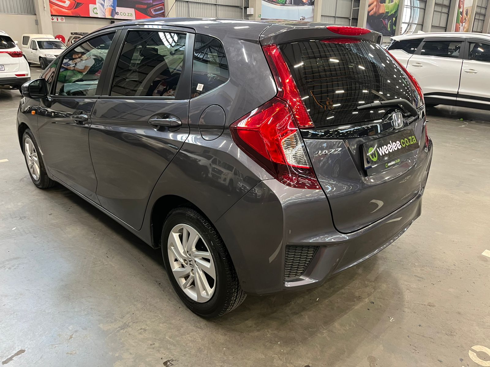 HONDA JAZZ JAZZ 1.5 ELEGANCE CVT