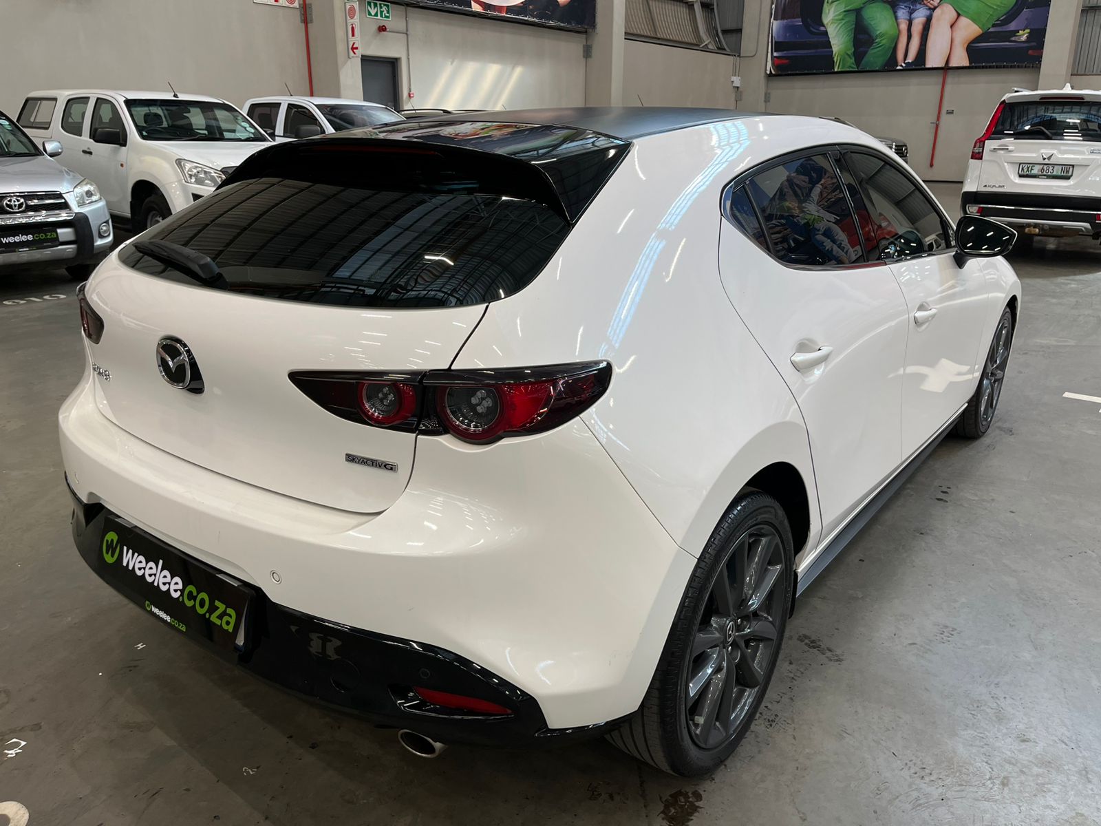 MAZDA 3 MAZDA3 1.5 INDIVIDUAL A/T 5DR