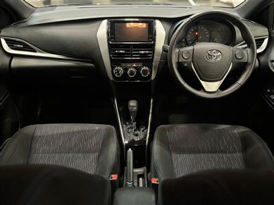 2020 TOYOTA YARIS 1.5 XS CVT 5Dr