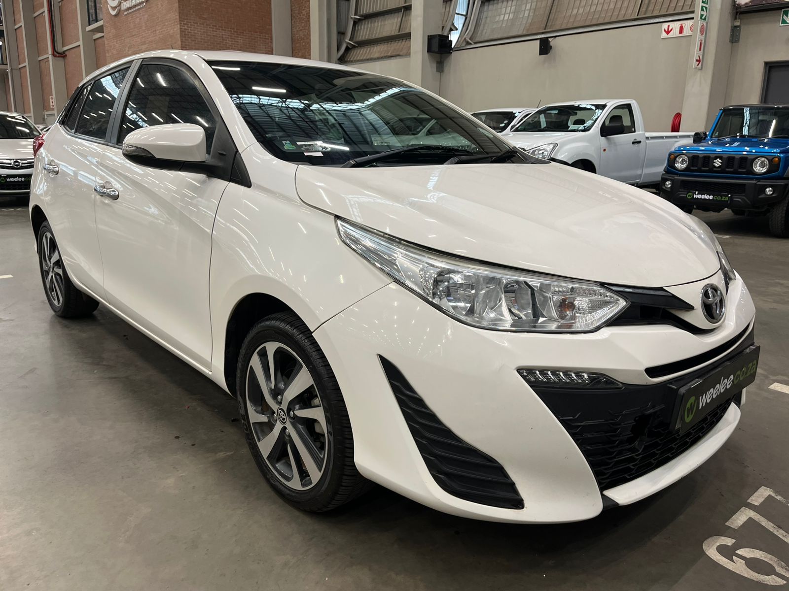 TOYOTA YARIS YARIS 1.5 XS CVT 5Dr