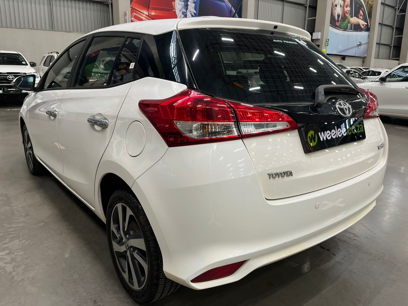 TOYOTA YARIS YARIS 1.5 XS CVT 5Dr