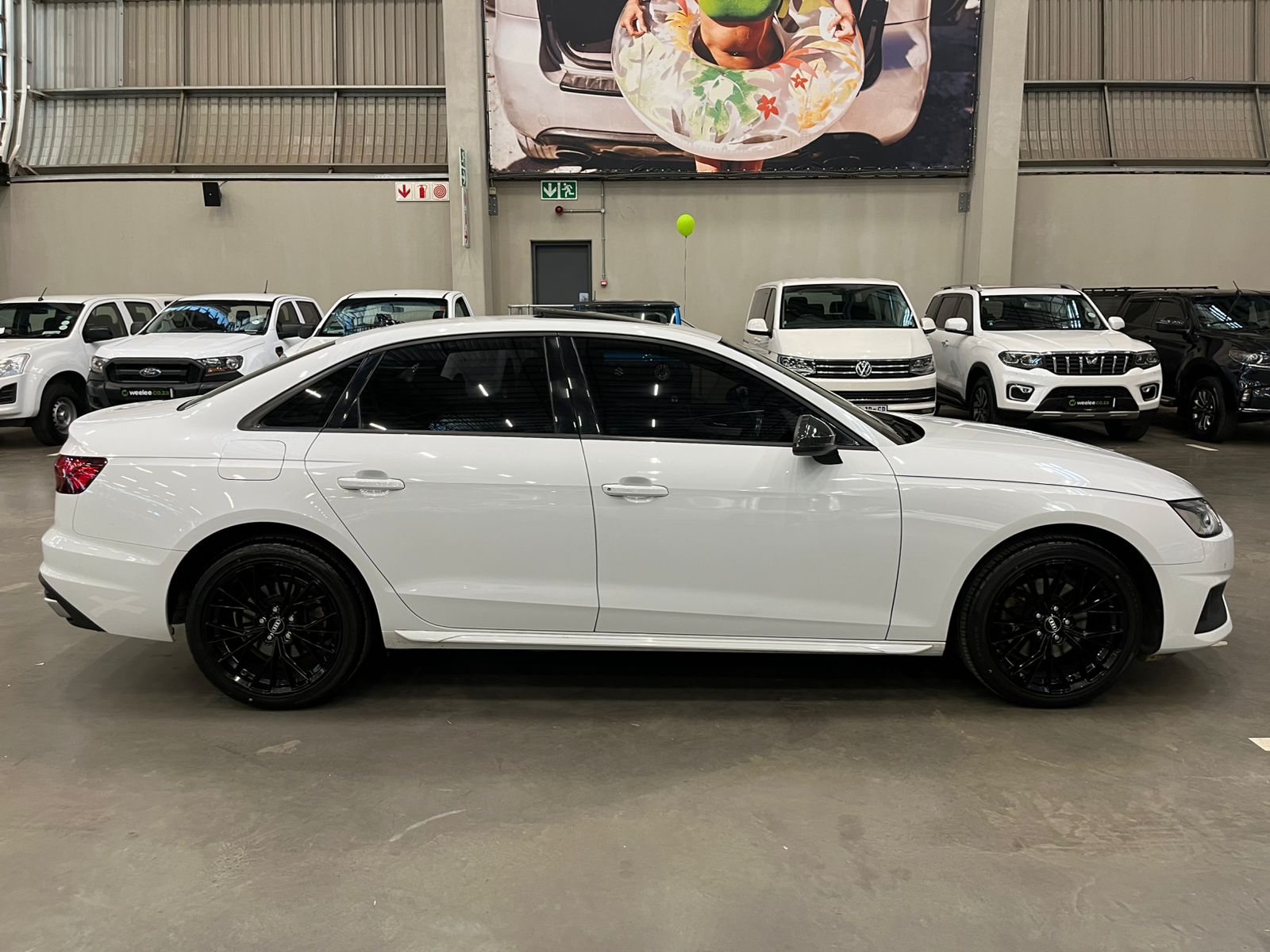 AUDI A4 A4 40 TFSI STRONIC