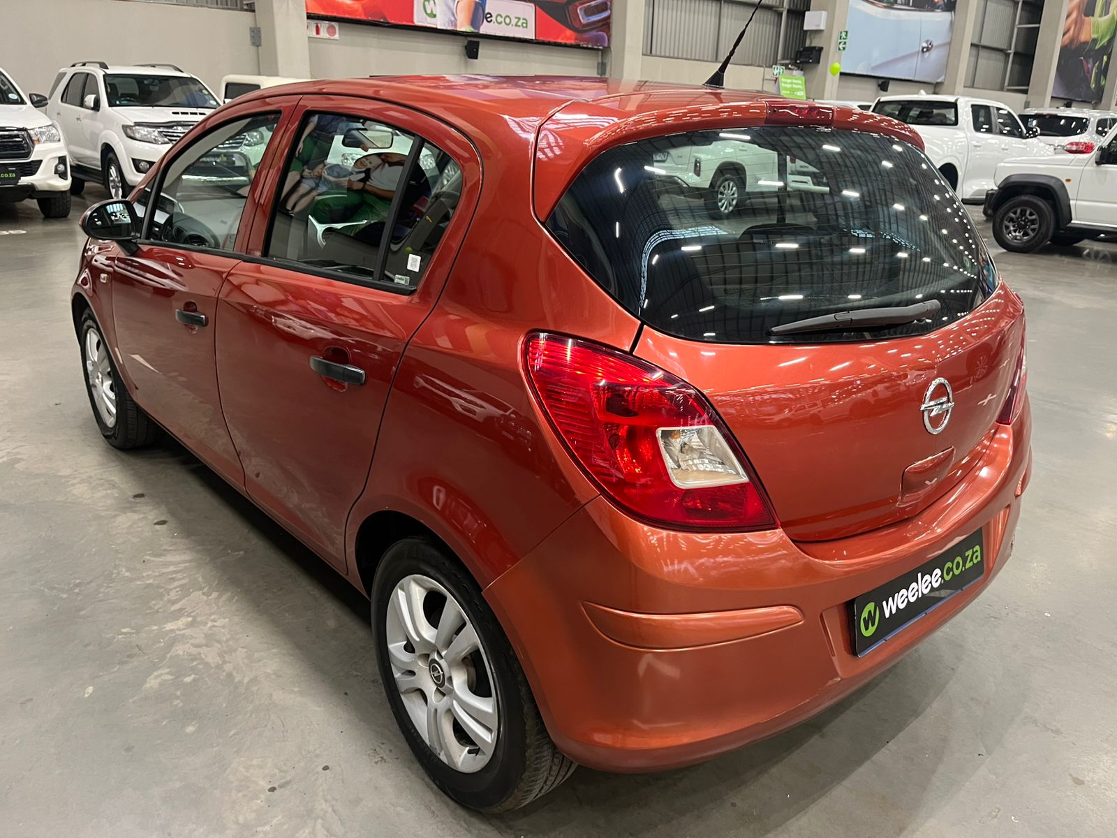 OPEL CORSA CORSA 1.4 ESSENTIA 5Dr