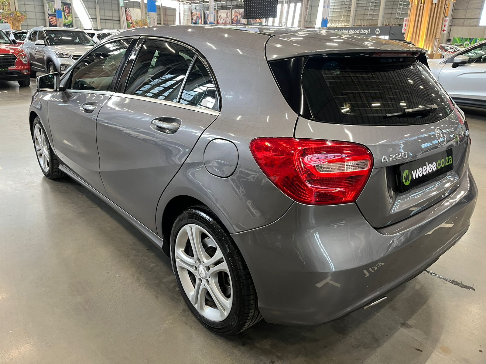 MERCEDES-BENZ A CLASS A 220 CDI BE A/T
