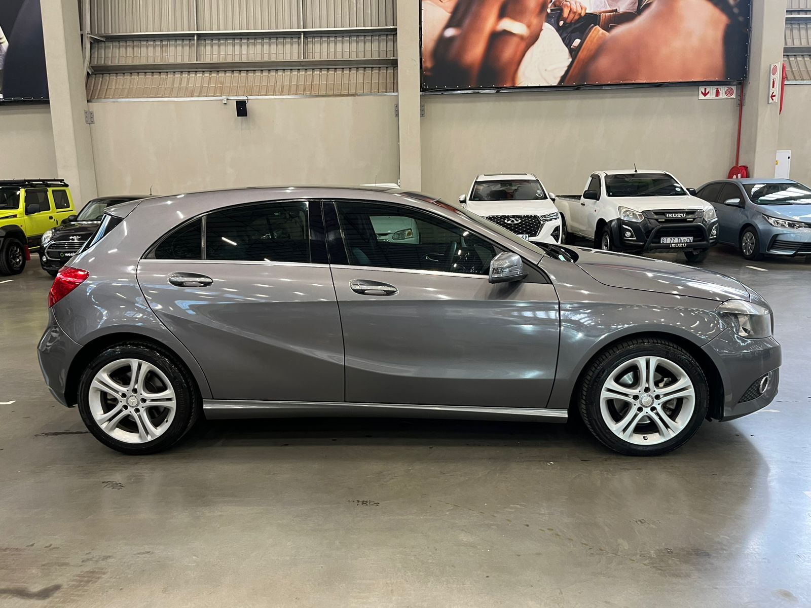 MERCEDES-BENZ A CLASS A 220 CDI BE A/T