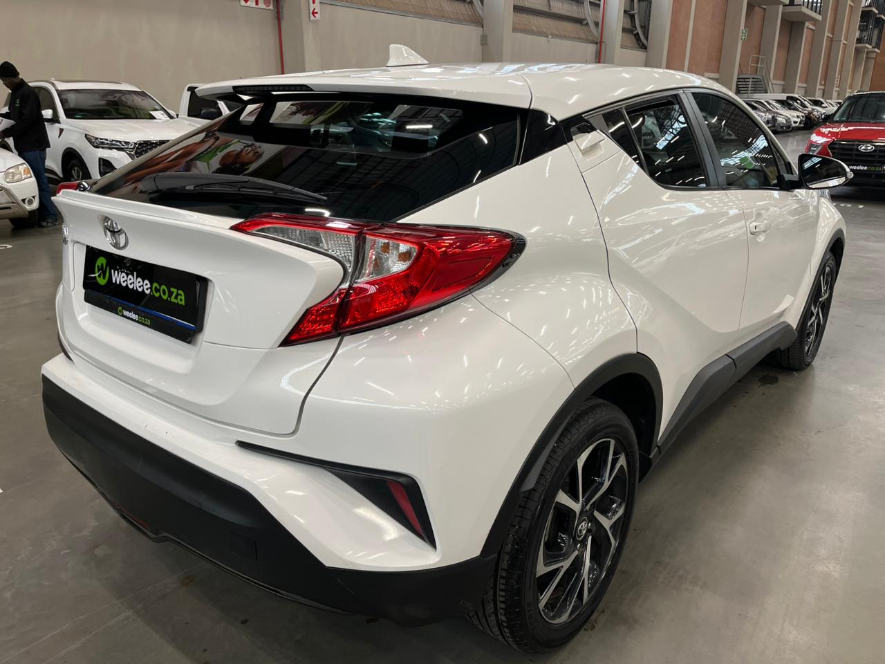 TOYOTA C-HR C-HR 1.2T PLUS CVT