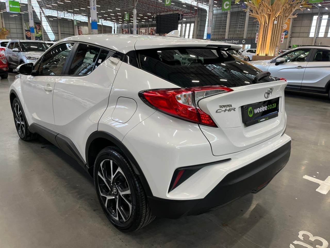 TOYOTA C-HR C-HR 1.2T PLUS CVT