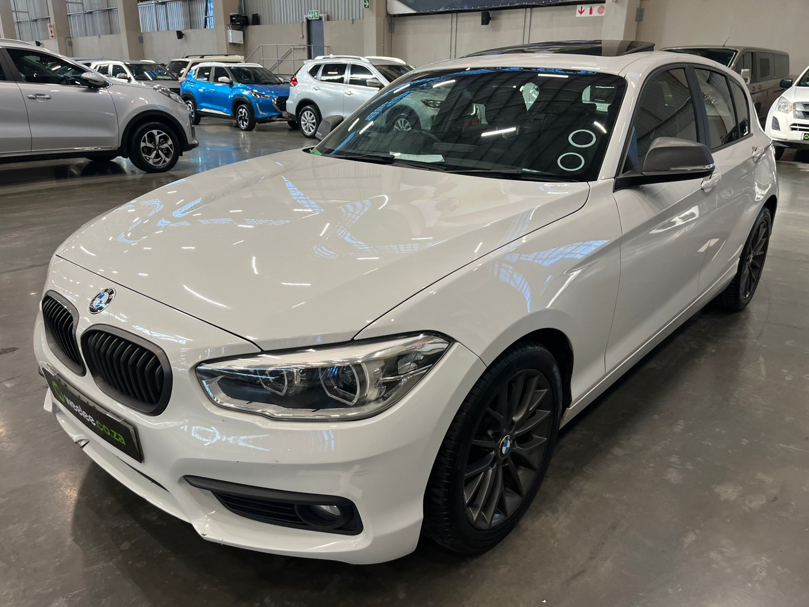 BMW 1 SERIES 120i SPORT LINE 5DR A/T (F20)