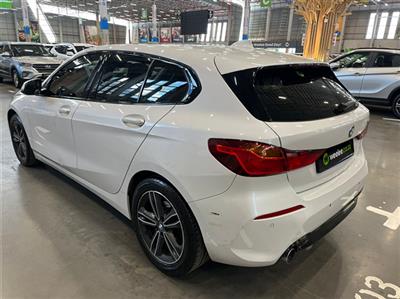 BMW 1 SERIES (F40) 118i SPORTLINE A/T (F40)