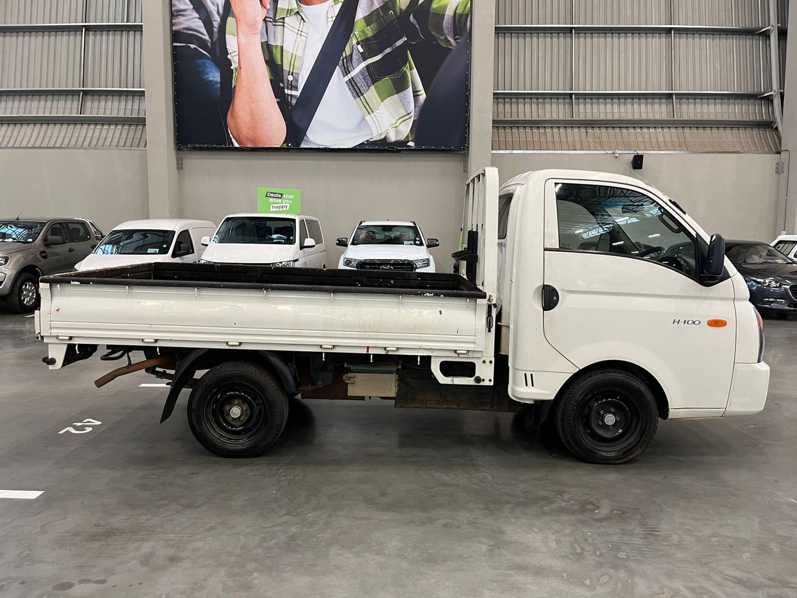 HYUNDAI H100 / BAKKIE H100 2.6D A/C F/C D/S