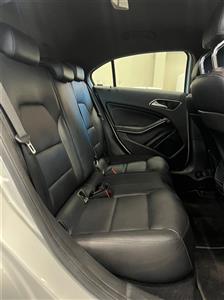 2014 MERCEDES-BENZ A 200 BE A/T