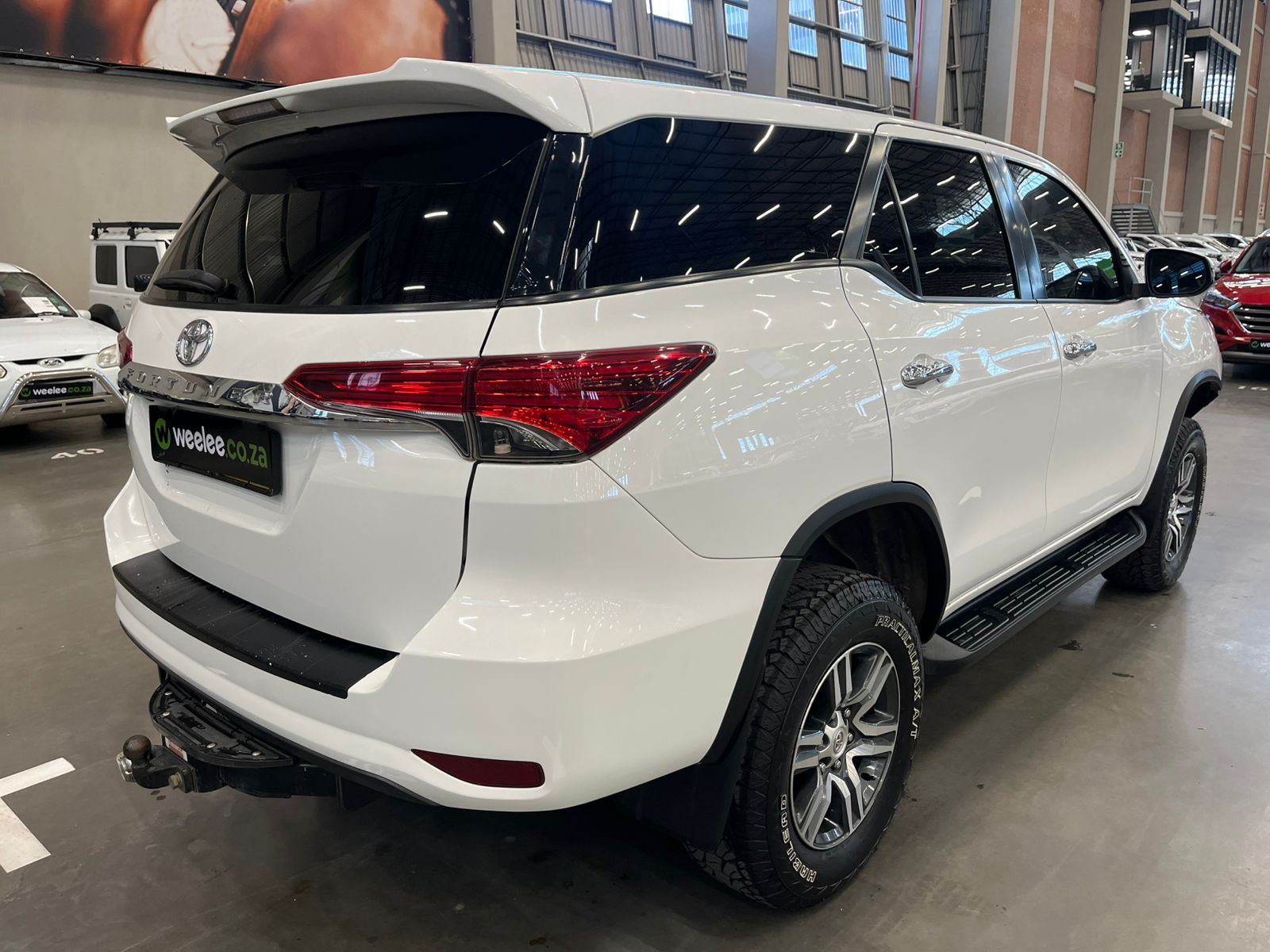 TOYOTA FORTUNER FORTUNER 2.4GD-6 4X4 A/T