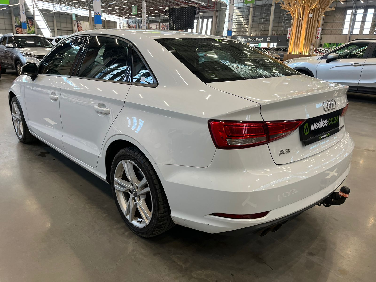 AUDI A3 A3 2.0T FSI STRONIC (40 T FSI)