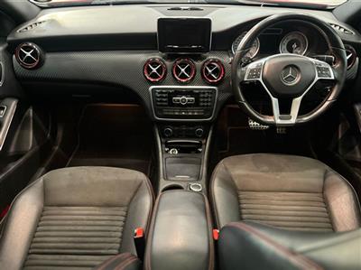 2015 MERCEDES-BENZ A 250 SPORT A/T