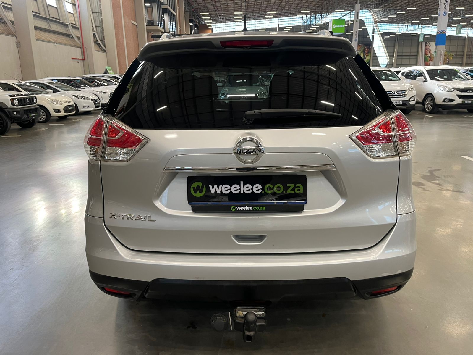 NISSAN X TRAIL X TRAIL 2.0 XE (T32)