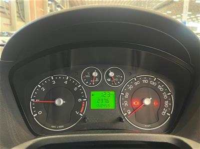 2006 FORD FIESTA 1.6i AMBIENTE A/T 5Dr