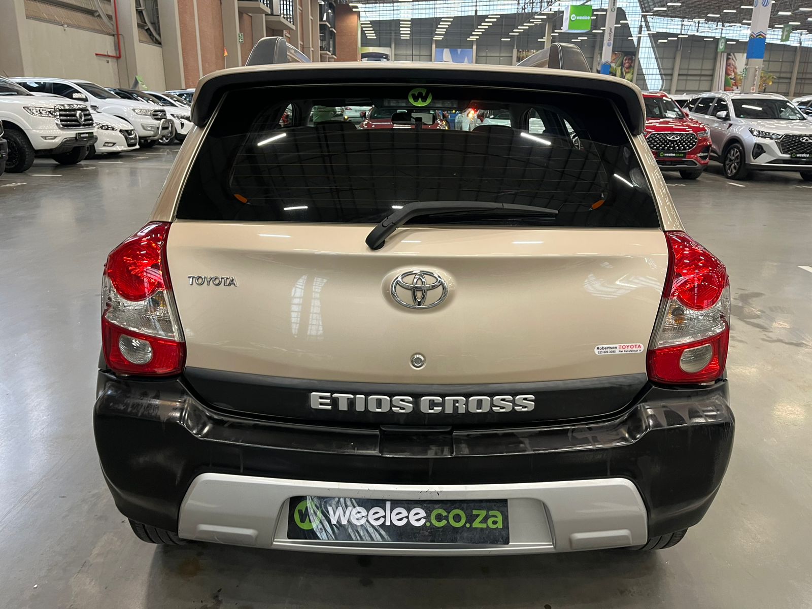 TOYOTA ETIOS ETIOS CROSS 1.5 Xs 5Dr