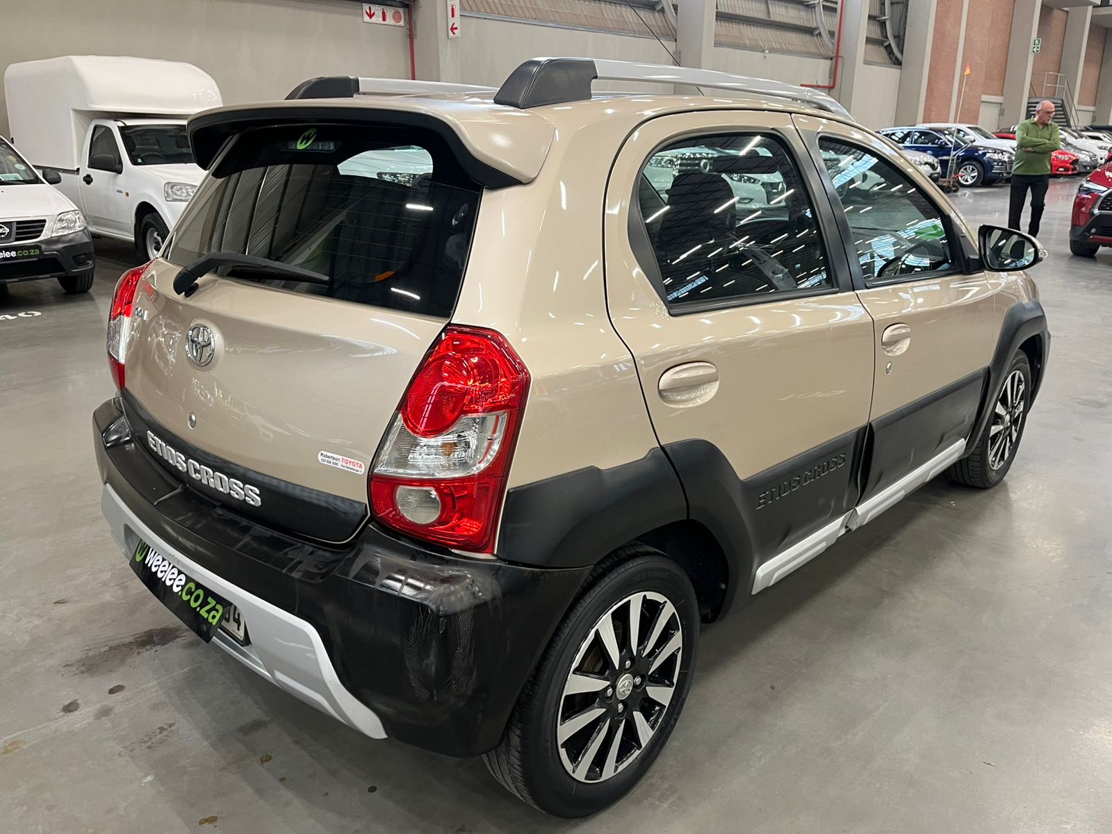 TOYOTA ETIOS ETIOS CROSS 1.5 Xs 5Dr