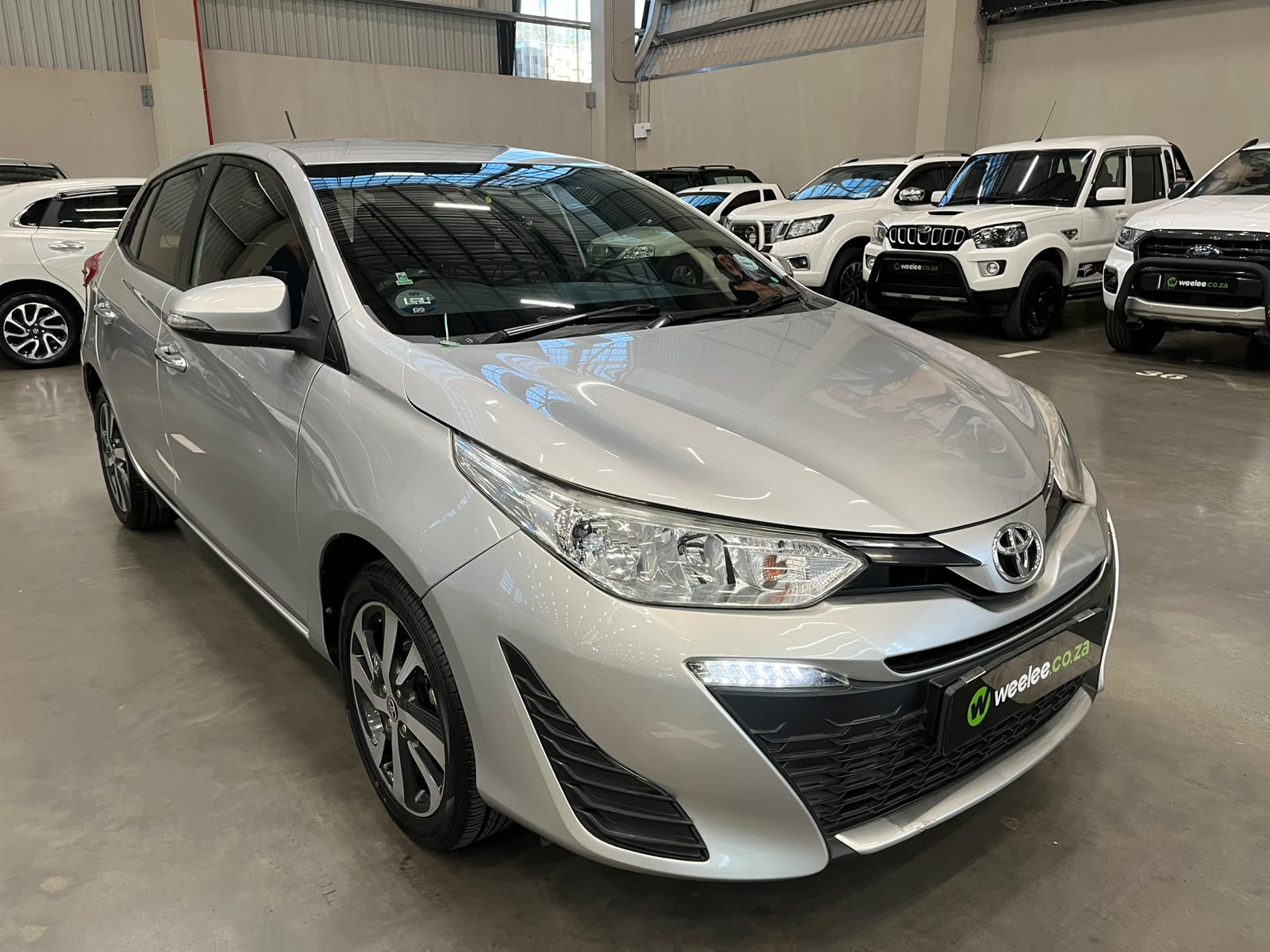 TOYOTA YARIS YARIS 1.5 XS CVT 5Dr
