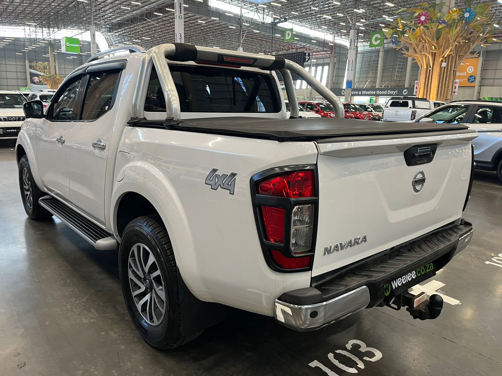 NISSAN NAVARA NAVARA 2.3D LE 4X4 A/T P/U D/C