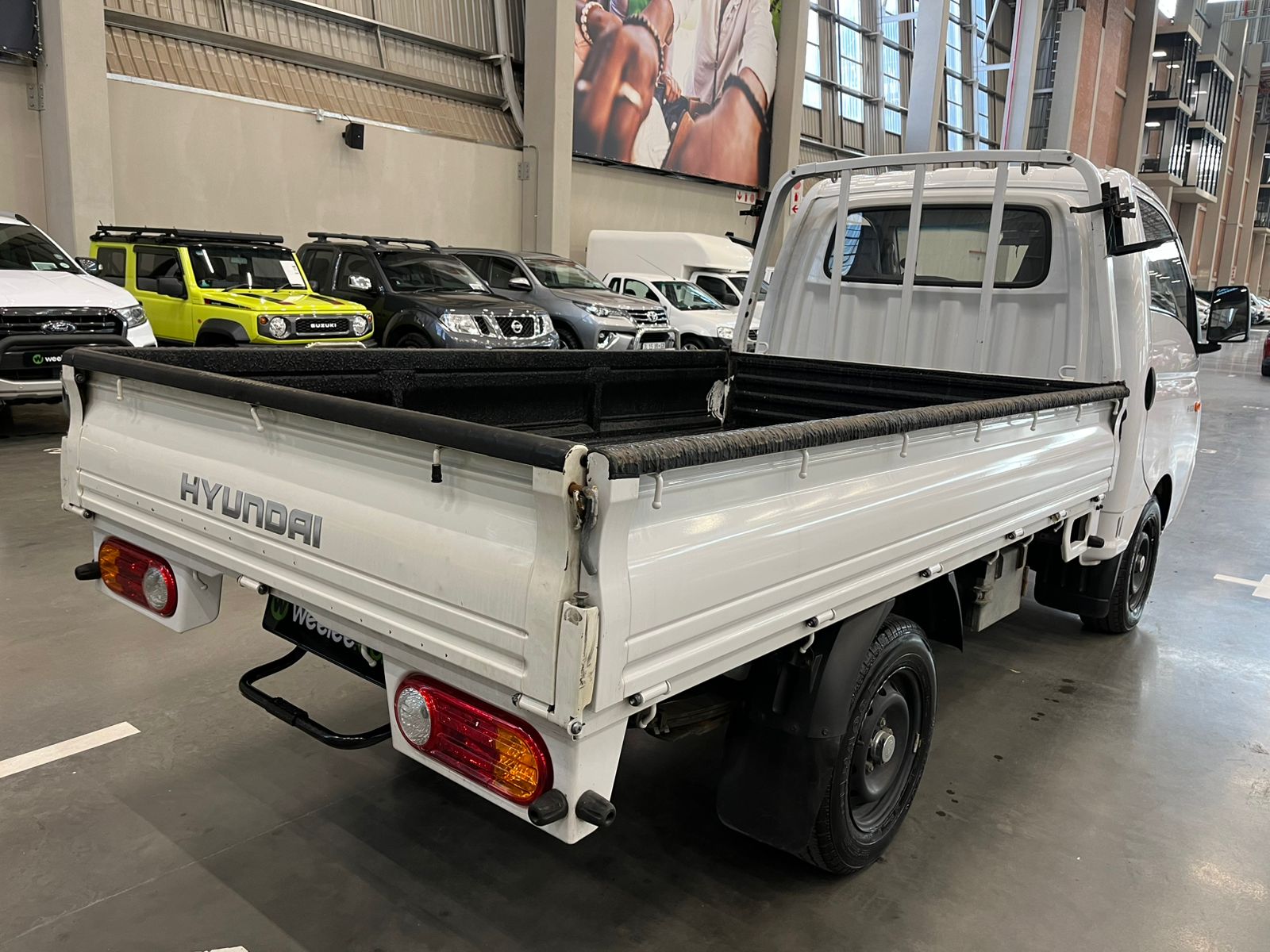HYUNDAI H100 / BAKKIE H100 2.6D F/C D/S