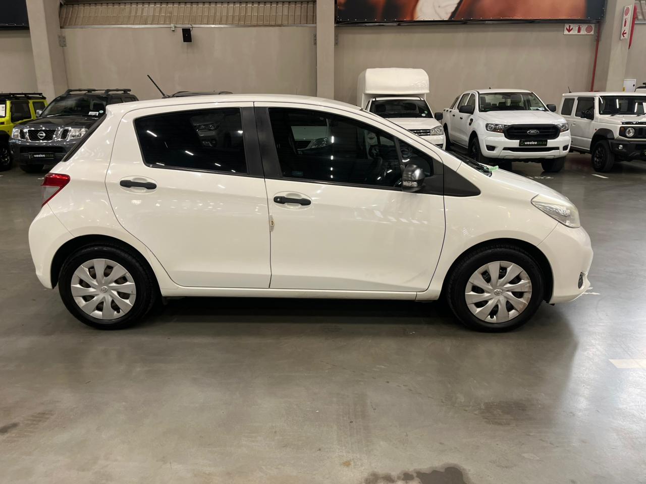 TOYOTA YARIS YARIS 1.3 Xi 5Dr